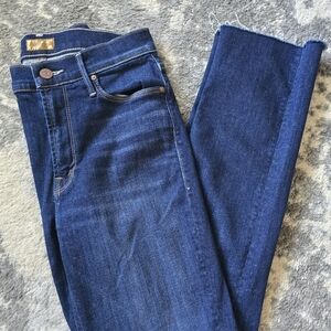 MOTHER Mid Rise Dazzler Ankle Fray